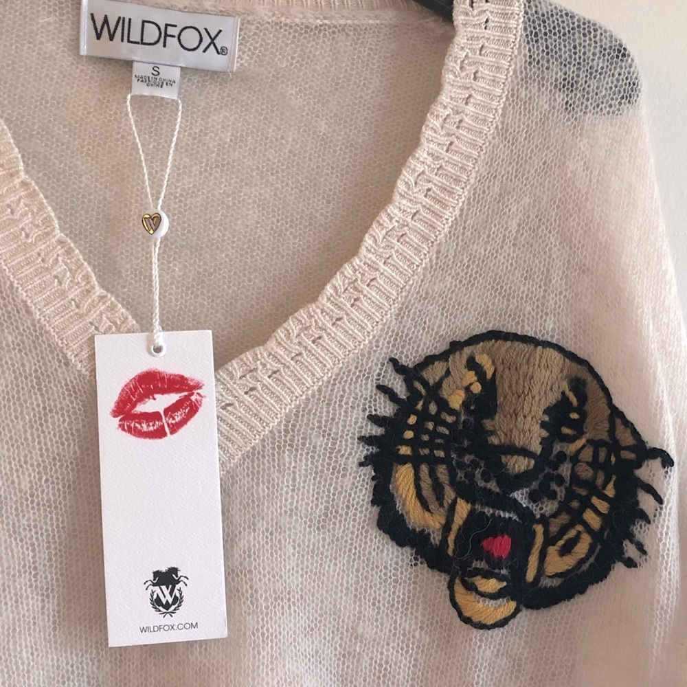 Wildfox crop sweater Size Small